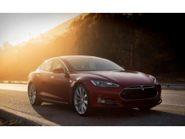 Tesla-Model-S-650x398.jpg