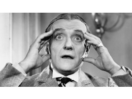 ten-science-myths-black-and-white-image-of-clairvoyant.jpg