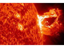1449406779_solar-flare-nasa-photo (1).jpg