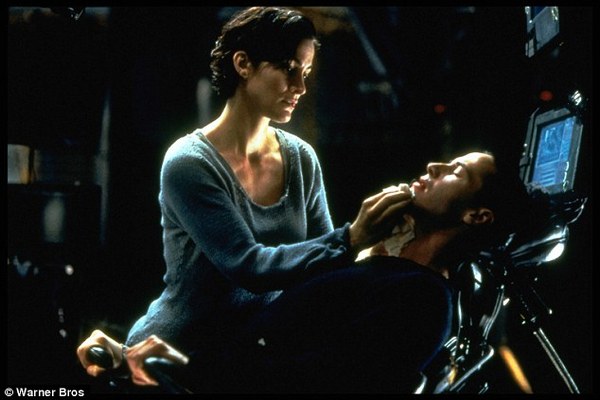 05F4EA8D0000044D-0-In_the_Matrix_Keanu_Reeve_s_character_Neo_learns_new_skills_like-a-12_1456744878212